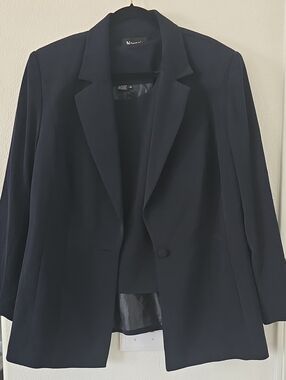 Nano Dark Navy Single-Button Blazer